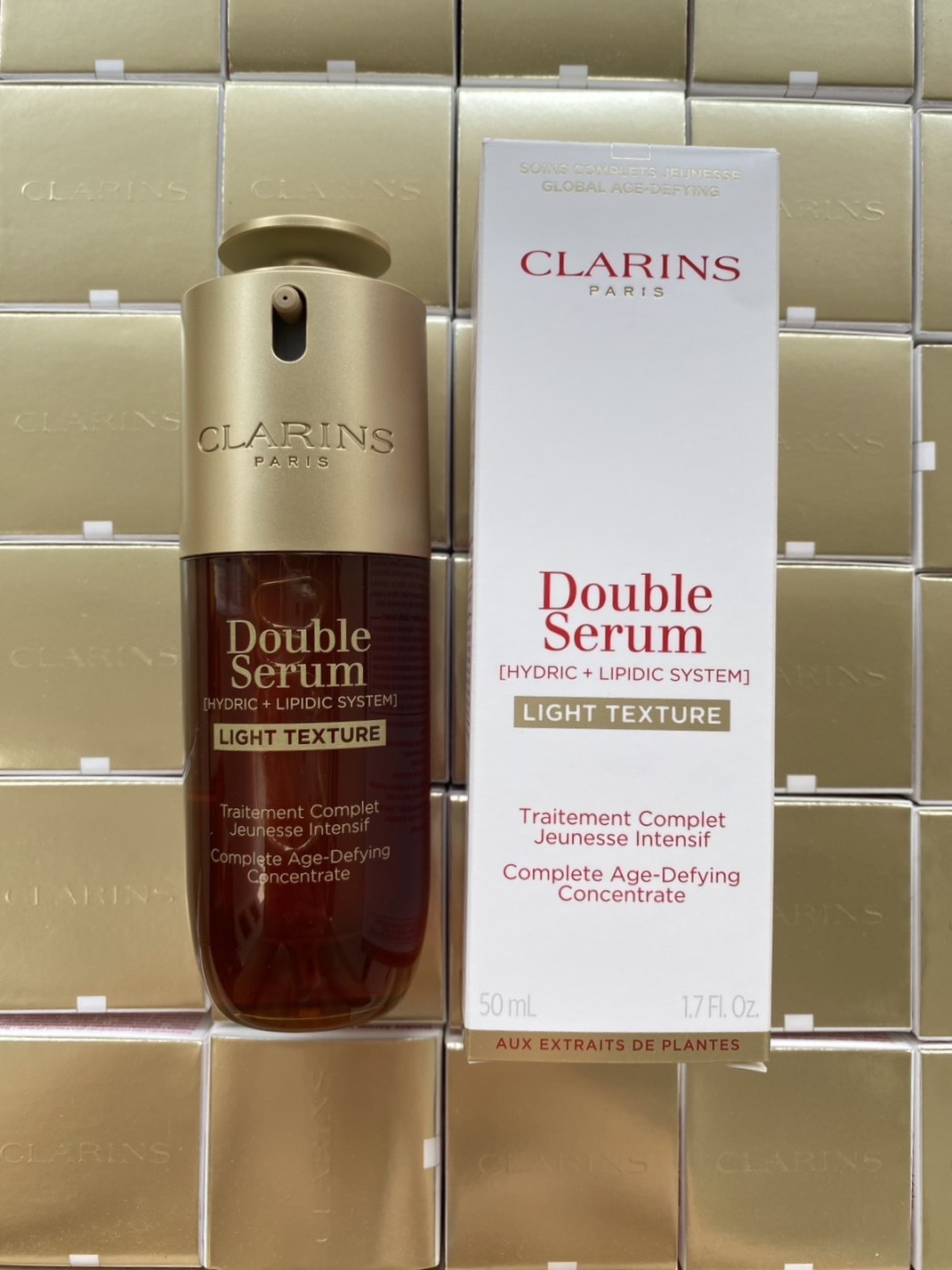 Clarins Double Serum Light Texture Firming+Smoothing Anti-Aging Concentrate 50ml. (เคาเตอร์ 5,400฿)