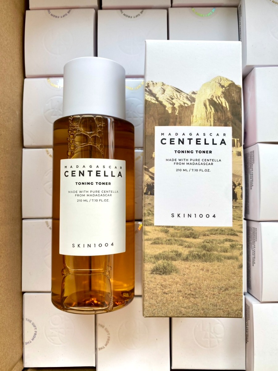 โทนเนอร์เหลือง SKIN1004 Madagascar Centella Toning Toner ขนาด 210ml.
