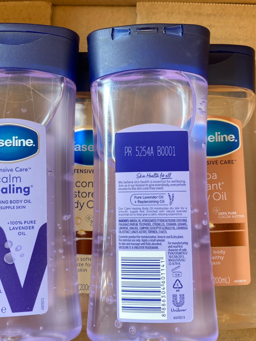 ม่วง Vaseline Intensive Care ** Calm Healing Lavender Body Oil 200ml.