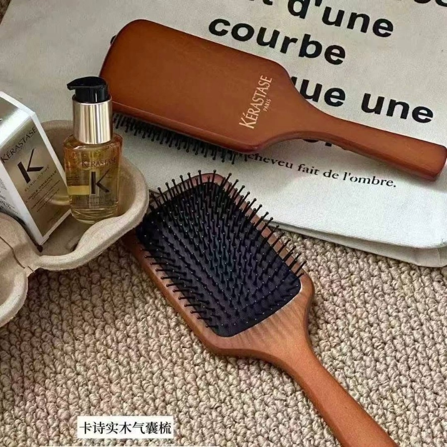 หวีไม้ KERASTASE Hair Brush