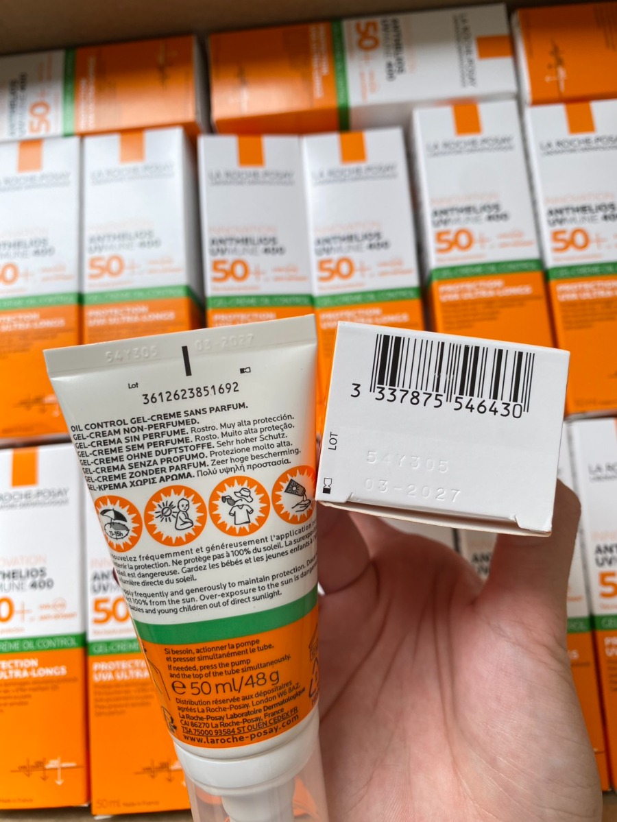 หลอด/แถบเขียว La Roche-Posay Anthelios UVMune 400 Gel-Cream Oil Control 50ml. 