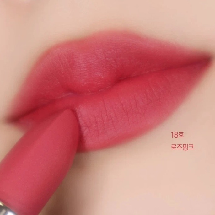 ชุดเซ็ตลิปสติก+กระเป๋ามินิ Special Set  The History of Whoo Gongjinhyang Mi Velvet Lip Rouge 3.5g. #18 Rose Pink (เคาเตอร์ 1,790฿)