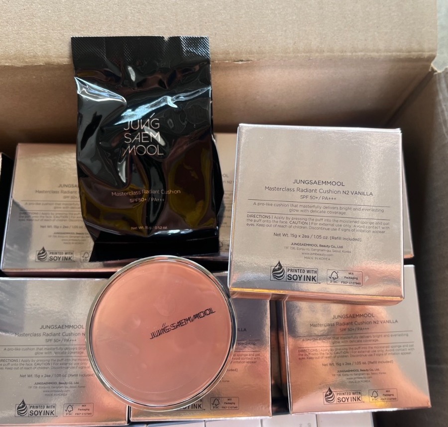 Jung Saem Mool Masterclass Radiant Cushion SPF50+ PA+++ 15g + Refill 15g. #N2 Vanilla (เคาเตอร์ 1,950฿)