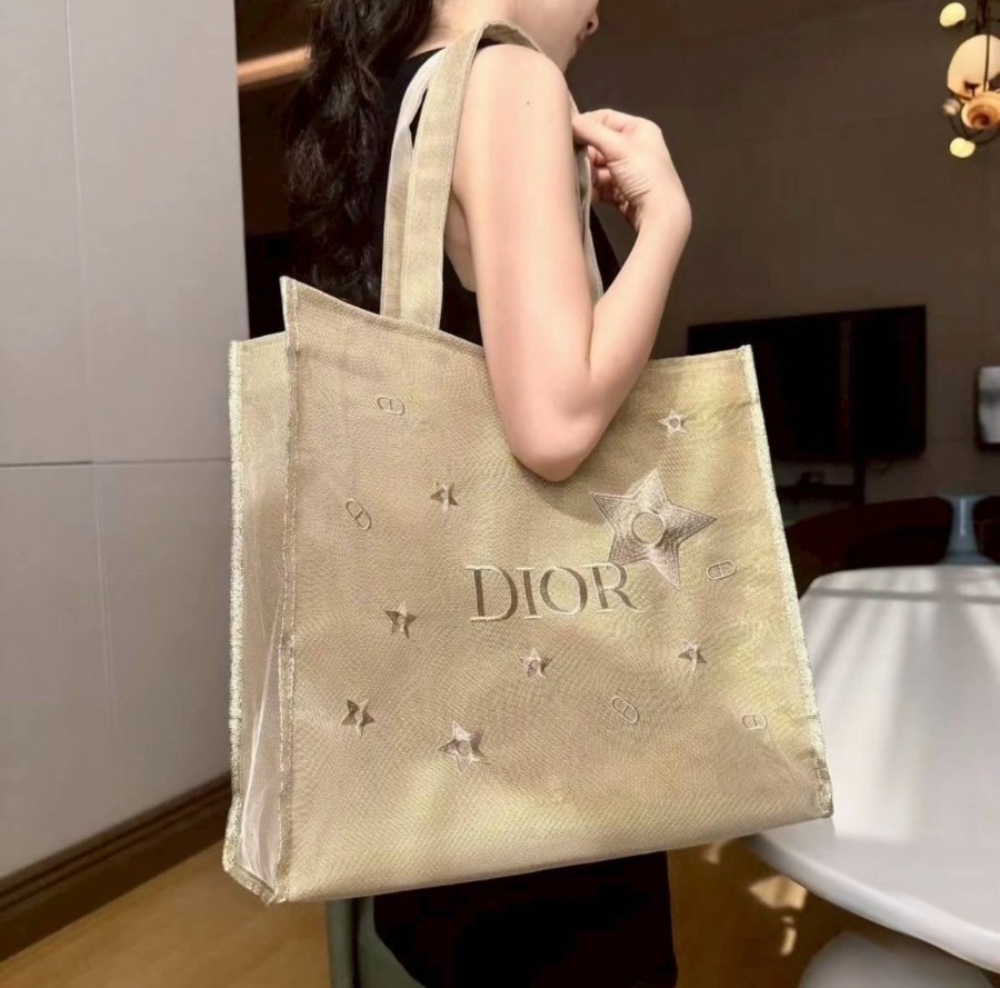 ดาว Dior Beauty Tote Bag