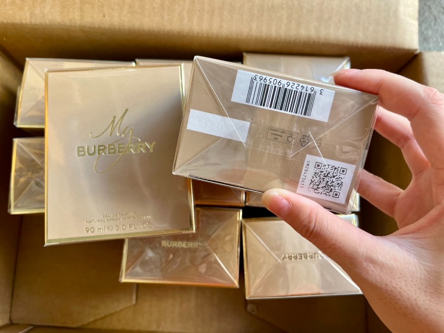 ซีล - Burberry My Burberry Eau De Parfum 90ml. (เคาเตอร์ 6,970฿)