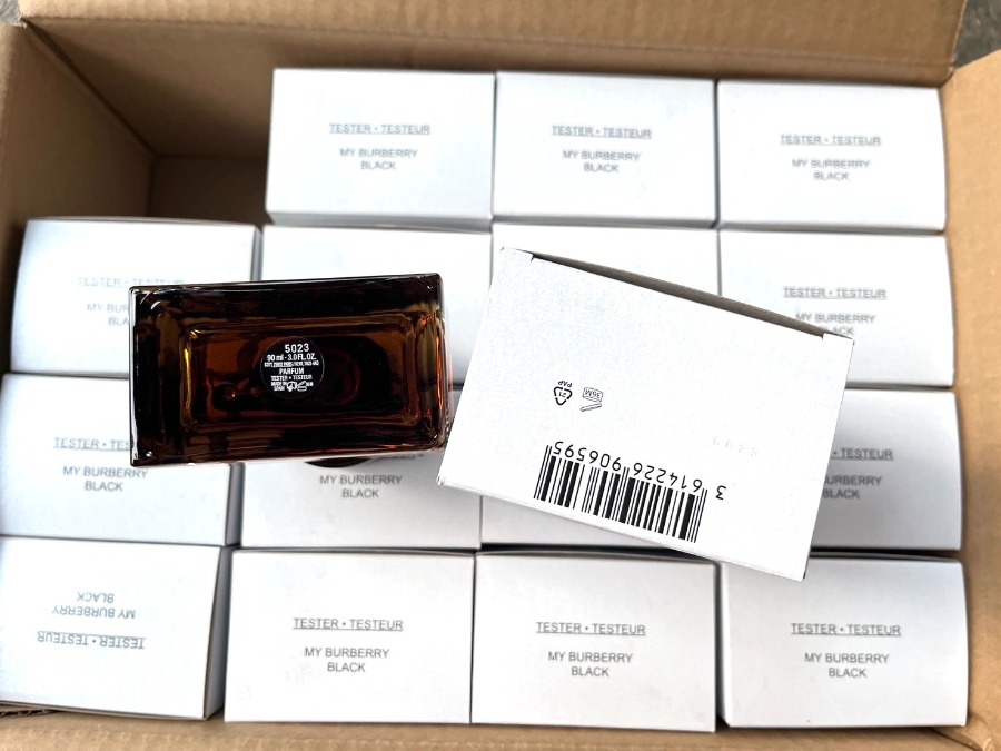 กล่องเทสเตอร์ - Burberry My Burberry Black EDP 90ml. (เคาเตอร์ 6,970฿)