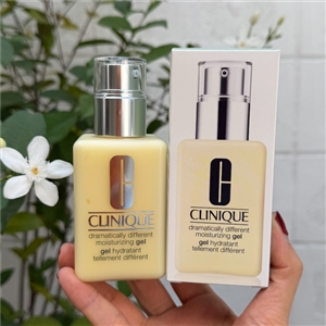 Clinique Dramatically Different Moisturizing Gel 125ml. (เคาเตอร์ 1,900฿)