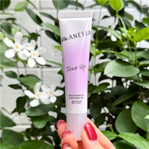 ชมพู Shiseido Anessa Brightening UV Sunscreen Gel NA SPF 50+ PA++++ 15g.