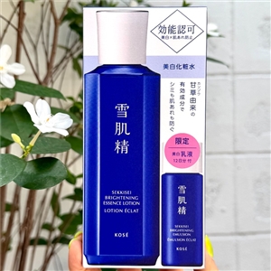 เซตสุดคุ้ม - Kose Sekkisei Brightening Essence Lotion 200ml. + Brightening Emulsion 24ml. (เคาเตอร์ 1,100฿)