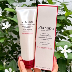 Shiseido Clarifying Cleansing Foam 125ml. (เคาเตอร์ 1,500฿)