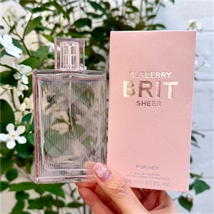 ซีล Burberry Brit Sheer Eau De Toilette 100ml. (เคาเตอร์ 4,930฿)