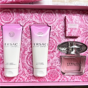 เซ็ตน้ำหอม Versace Bright Crystal Gift Set