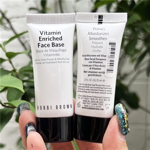แบบหลอด - Bobbi Brown Vitamin Enriched Face Base All-In-One Primer And Moisturizer 15ml.