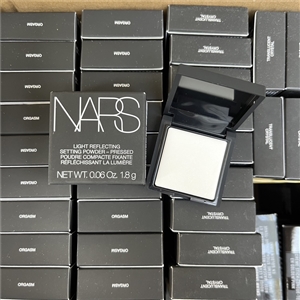 NARS Light Reflecting Setting Powder Pressed 1.8g. #Translucent Crystal