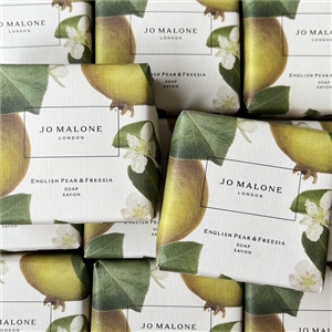 Jo Malone English Pear & Freesia Soap 100g. (เคาเตอร์ 1,400฿)