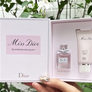 Miss Dior Blooming Bouquet EDT 5ml. + Body Milk 20ml.