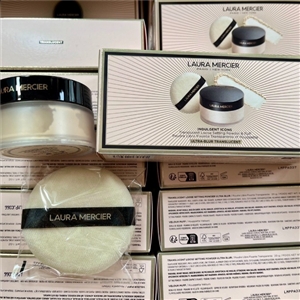 เซต/อัลตร้าเบลอ Laura Mercier Indulgent Icons Translucent Loose Setting Powder **Ultra-Blur 20g. and Velour Puff Set (Limited Edition)