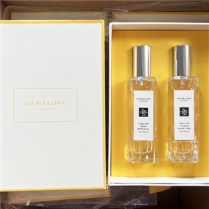 เซ็ตน้ำหอม Jo Malone English Pear & Freesia 30ml. + English & Sweet Pea Cologne 30ml.