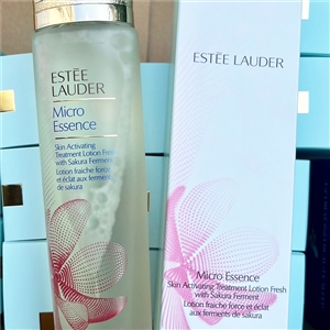 Estee Lauder Micro Essence Skin Activating Treatment Lotion Fresh with Sakura Ferment 200ml. (เคาเตอร์ 6,700฿)