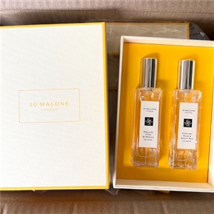 เซ็ตน้ำหอม Jo Malone English Pear & Freesia 30ml. + English & Sweet Pea Cologne 30ml.