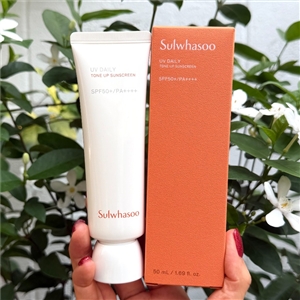 Sulwhasoo UV Daily **Tone Up SPF 50+/PA++++ 50ml (เคาเตอร์ 2,700฿)