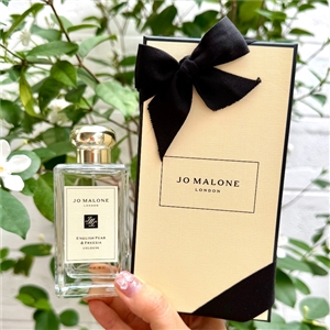 (น้ำหอม+กล่อง+โบว์) Jo Malone English Pear & Freesia 100ml. (เคาเตอร์ 6,400฿)