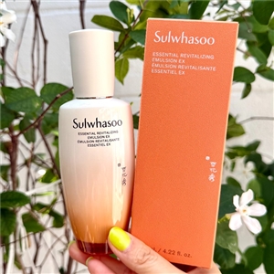 Sulwhasoo Essential Revitalizing Emulsion EX 125ml. (เคาเตอร์ 2,400฿)