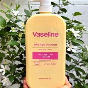 รุ่นใหม่ Vaseline Moisture Lotion 1000ml. #สีเหลือง Daily Moistur