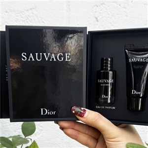 เซต Christian Dior Sauvage EDP 10ml. + Shower Gel 20ml.