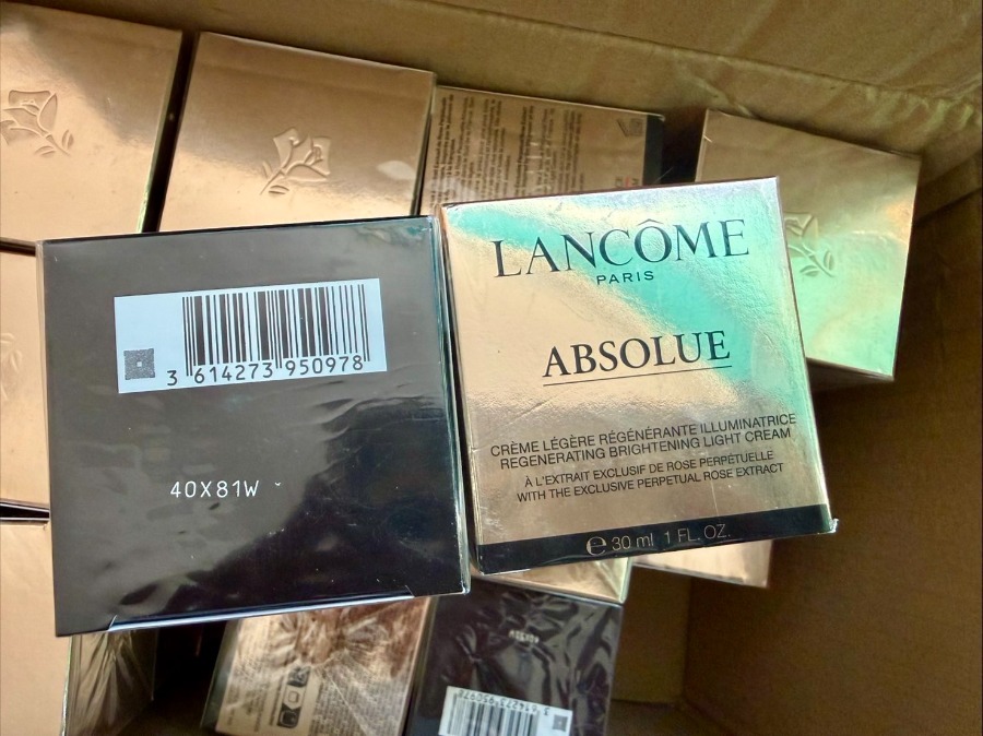 Lancome Absolue Regenerating Brightening Light Cream 30ml.