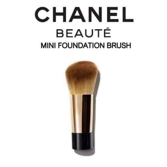 Chanel Mini Foundation Brush