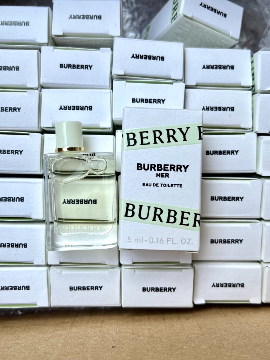 Burberry Her Eau de Toilette ขนาด 5ml.