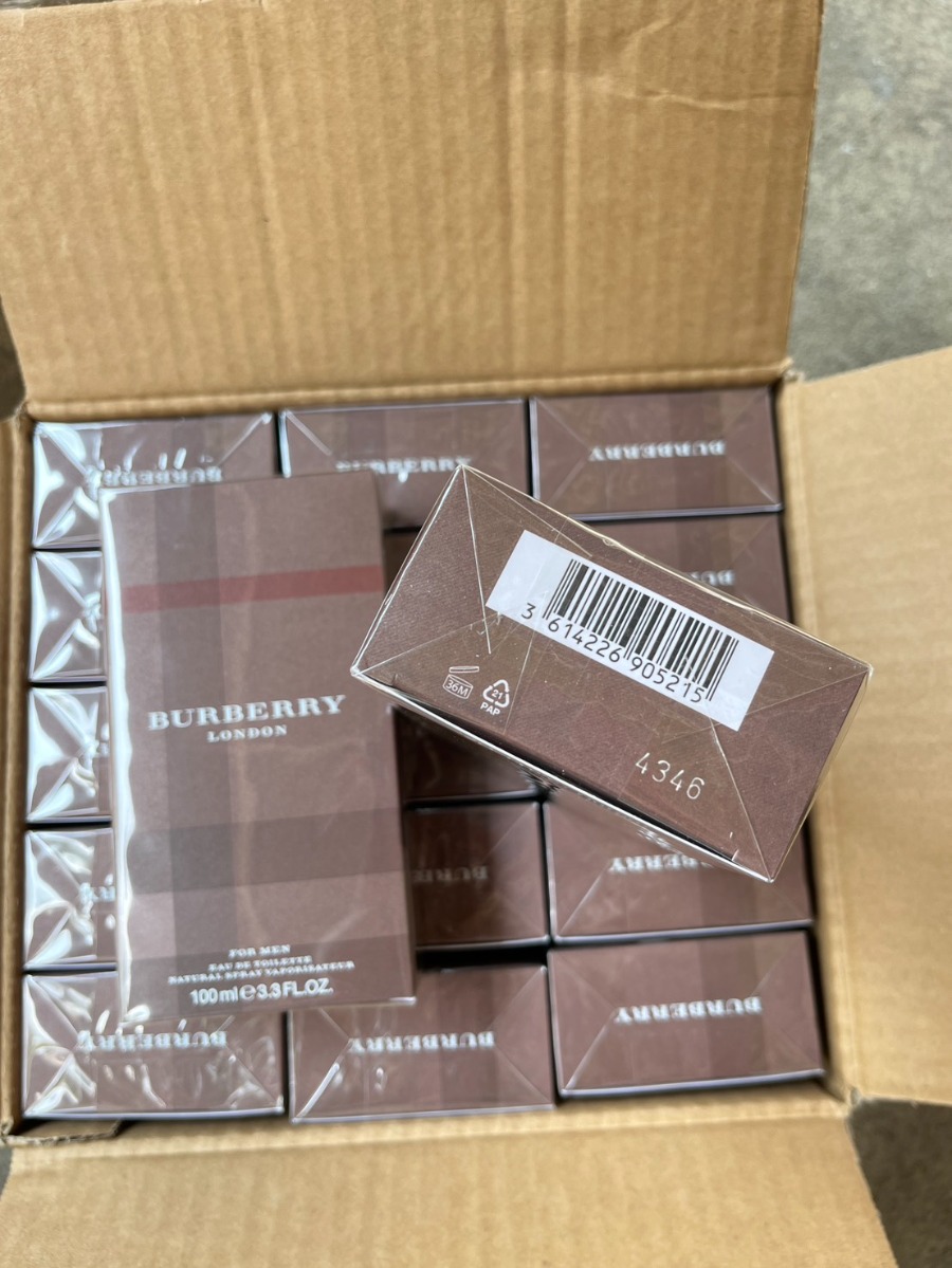 ซีลน้ำตาล Burberry London Men Eau de Toilette 100ml. (เคาเตอร์ 4,600฿)